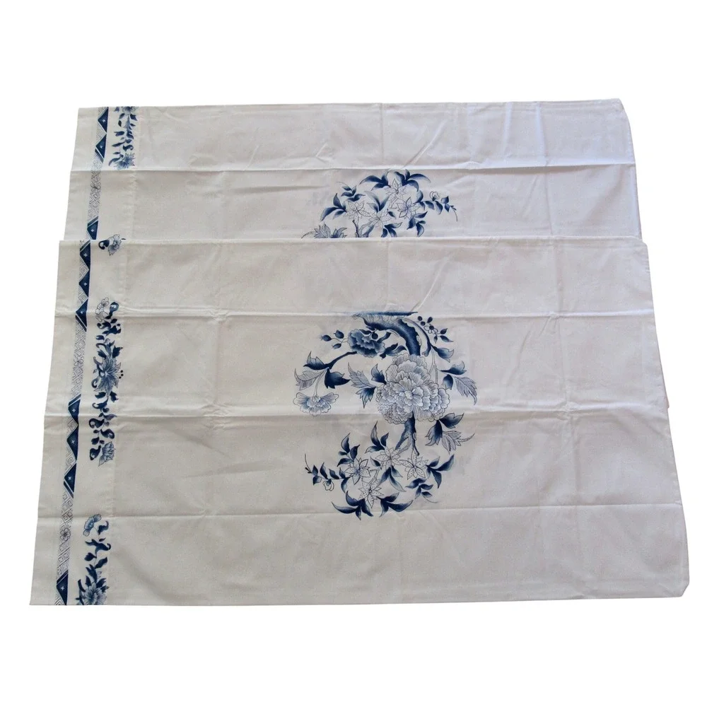 New Ralph Lauren Porcelain Medallion Standard Blue White Pillowcases Set Of 2